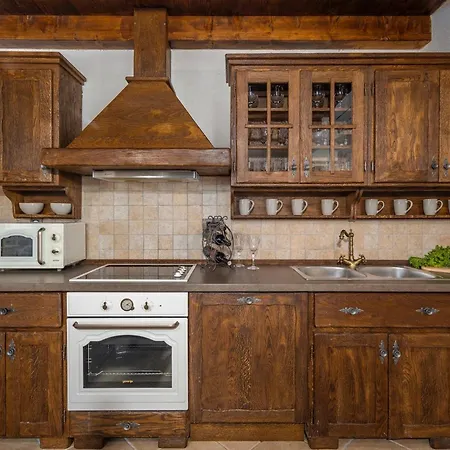 Дом отдыха Jerolim