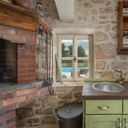 Jerolim Holiday home