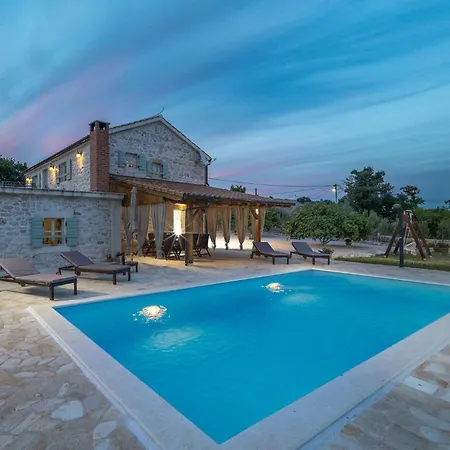 Holiday home Jerolim *