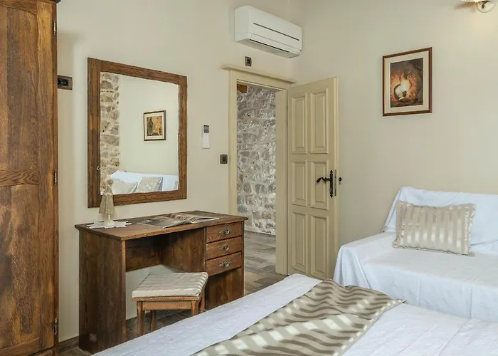 Jerolim Holiday home *